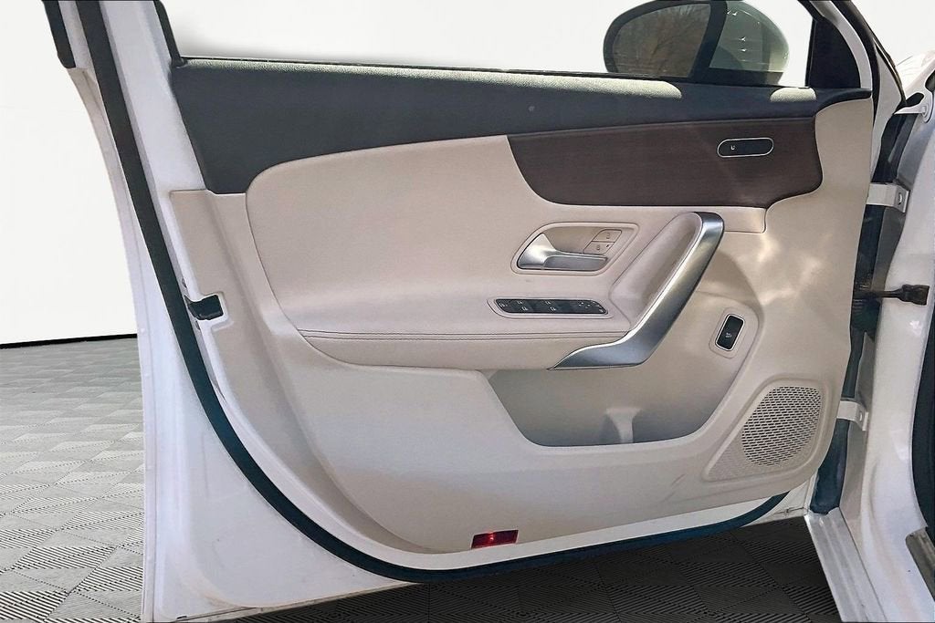 2022 Mercedes-Benz A-Class A 220