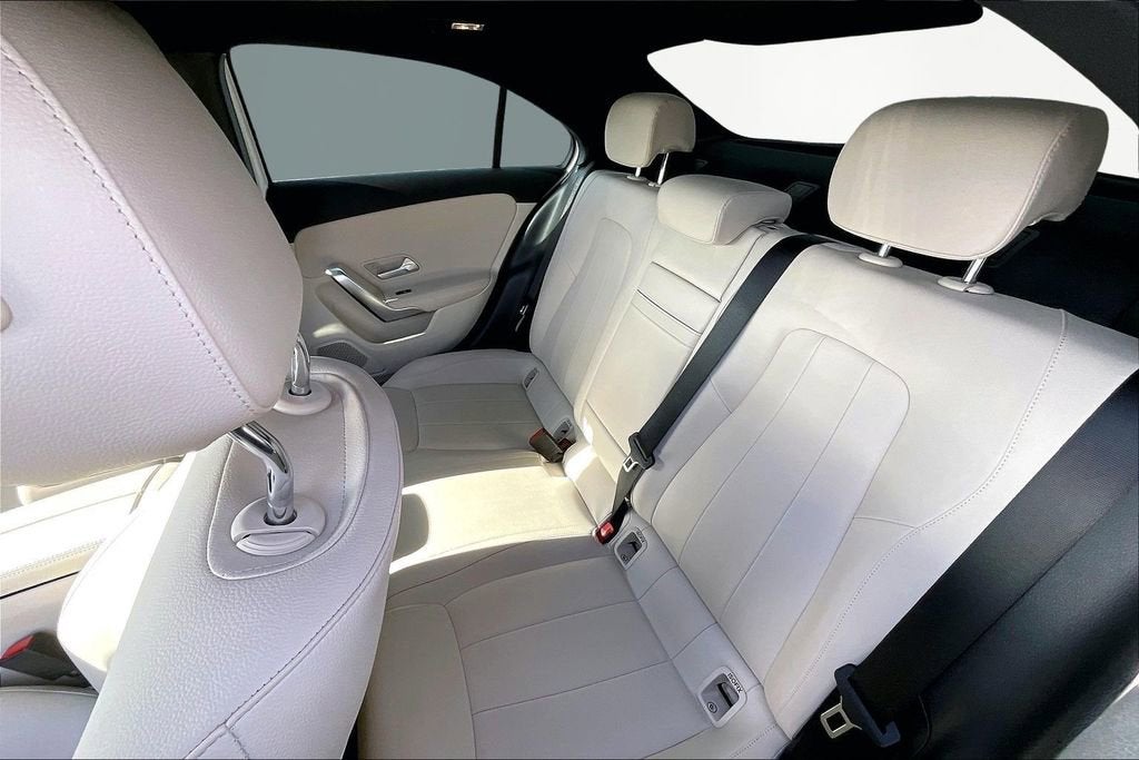 2022 Mercedes-Benz A-Class A 220