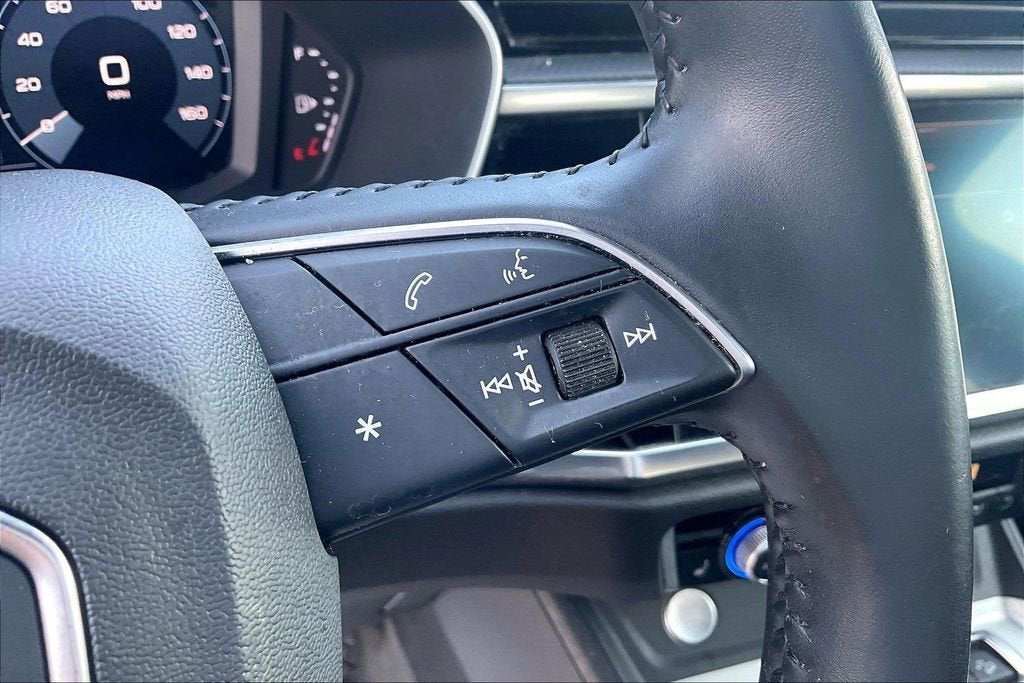 2020 Audi Q3 Premium