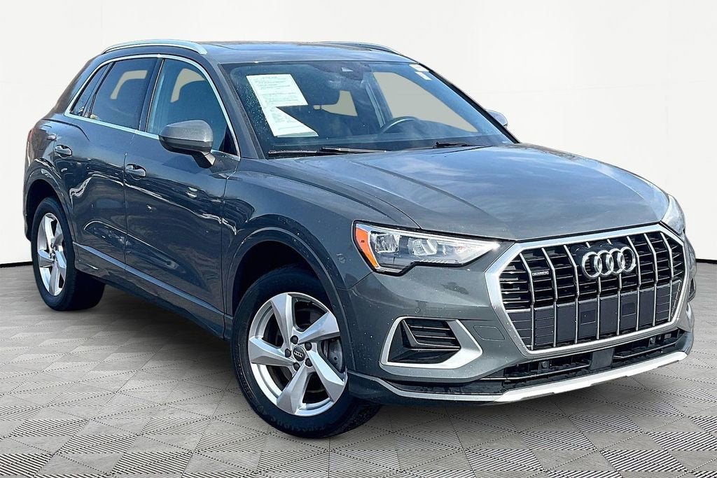 2020 Audi Q3 Premium