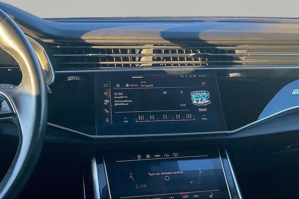 2023 Audi Q7 Premium