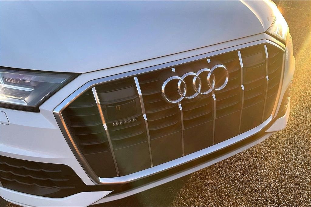 2023 Audi Q7 Premium