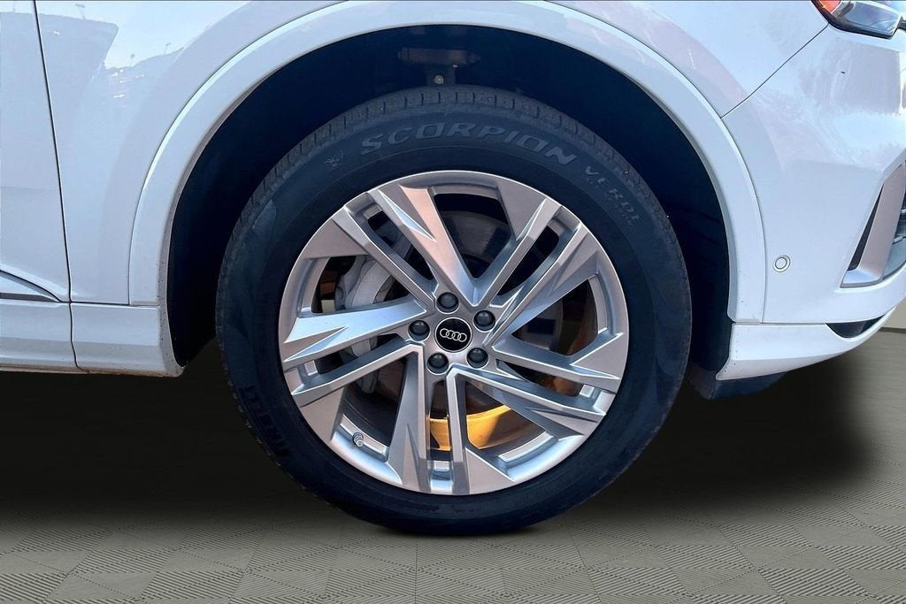 2023 Audi Q7 Premium