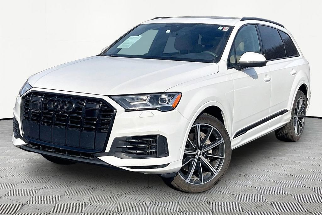 2022 Audi Q7 Premium Plus