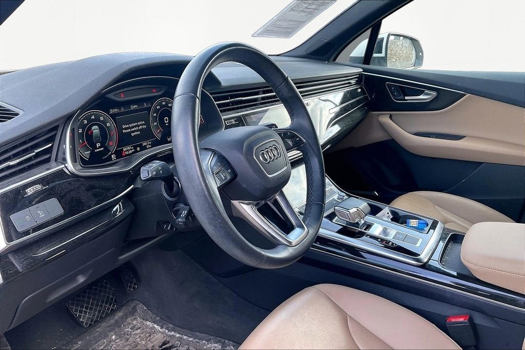2022 Audi Q7 Premium Plus