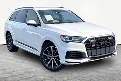2022 Audi Q7 Premium Plus