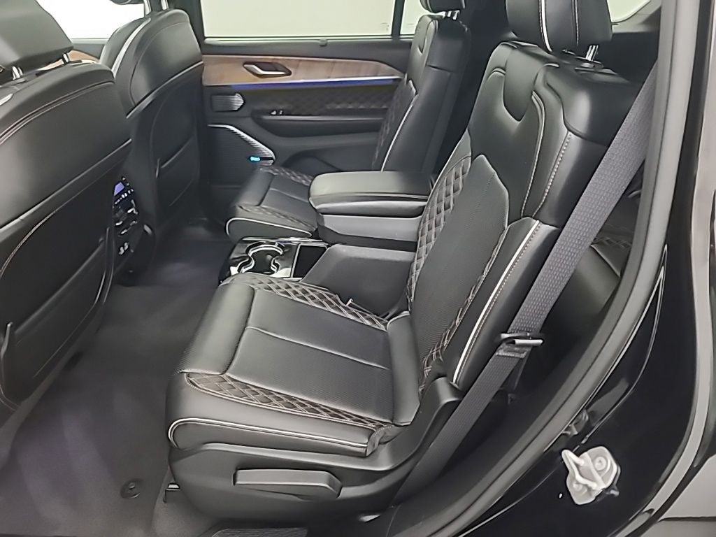 2021 Jeep Grand Cherokee L Summit