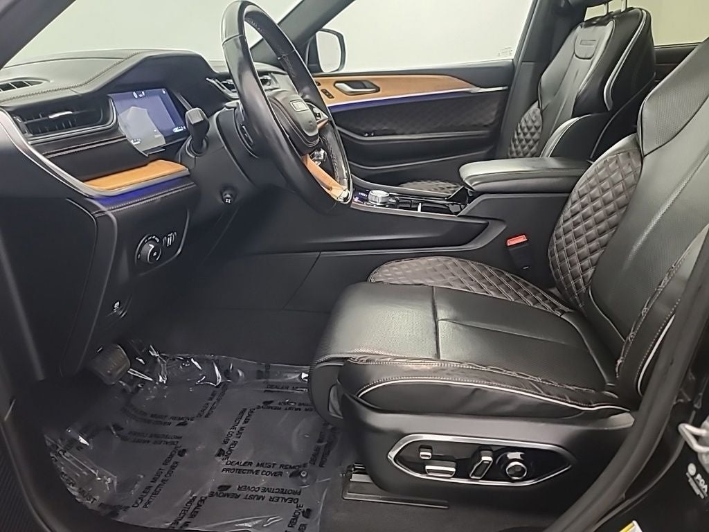 2021 Jeep Grand Cherokee L Summit