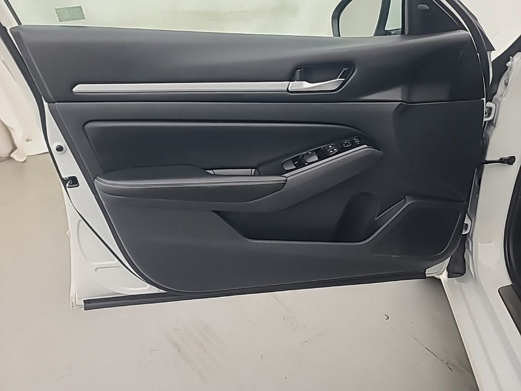 2025 Nissan Altima 2.5 SL