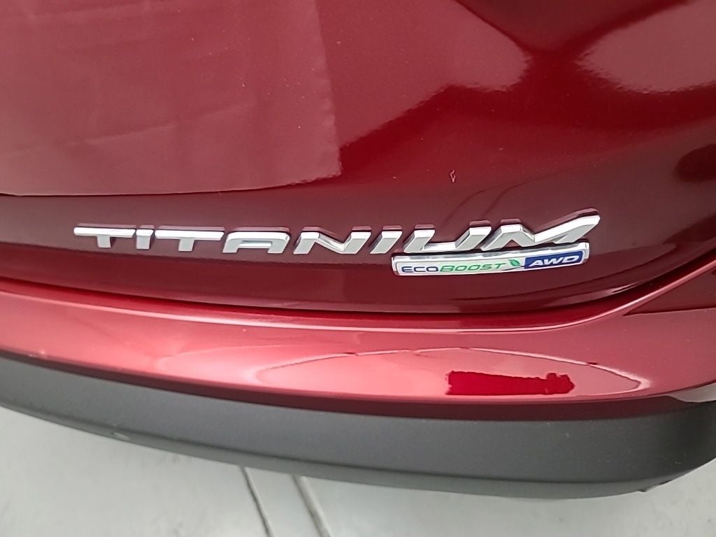 2019 Ford Edge Titanium