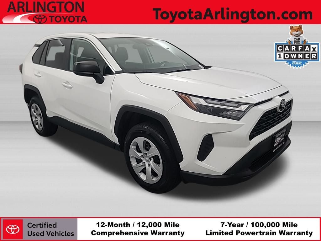 2025 Toyota RAV4 LE
