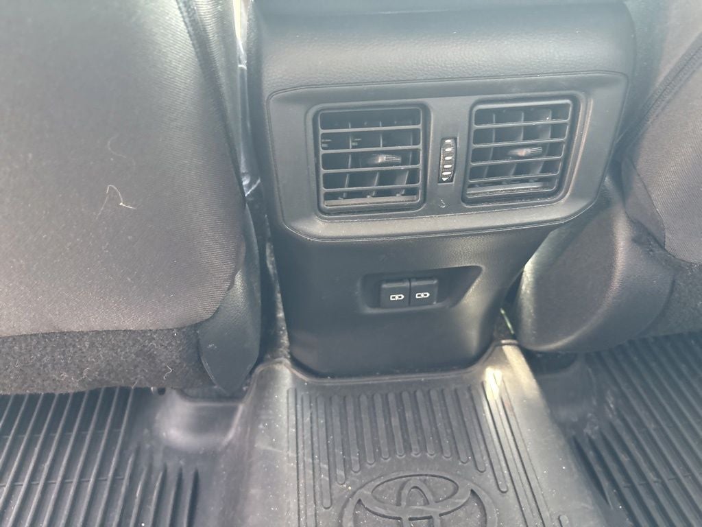 2023 Toyota RAV4 XLE w/ Convenience and Weather Package