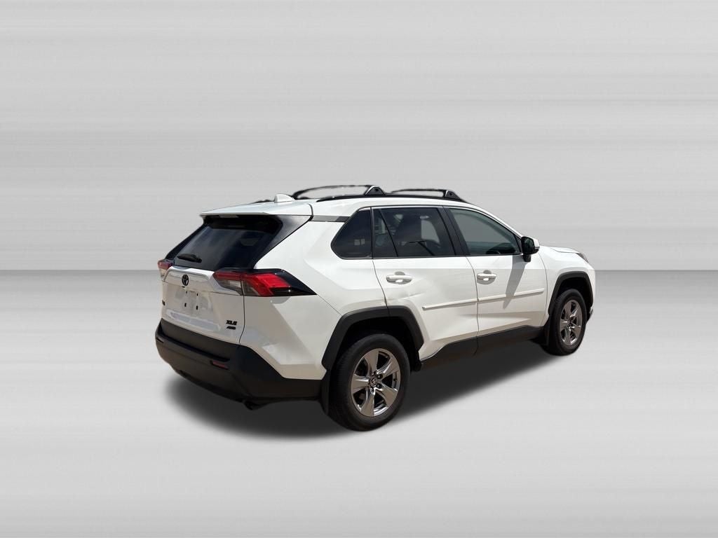 2023 Toyota RAV4 XLE w/ Convenience and Weather Package