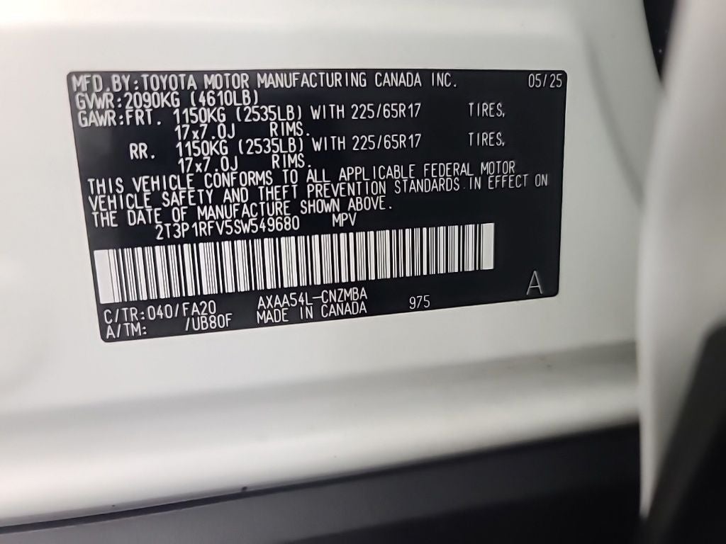 2025 Toyota RAV4 XLE