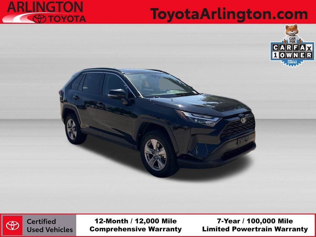 2025 Toyota RAV4 XLE