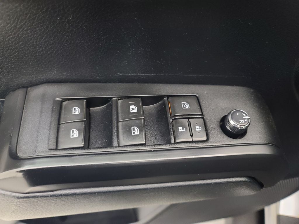 2016 Toyota Tacoma SR V6