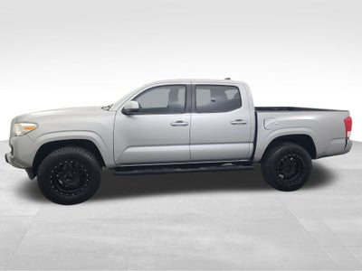2016 Toyota Tacoma SR V6