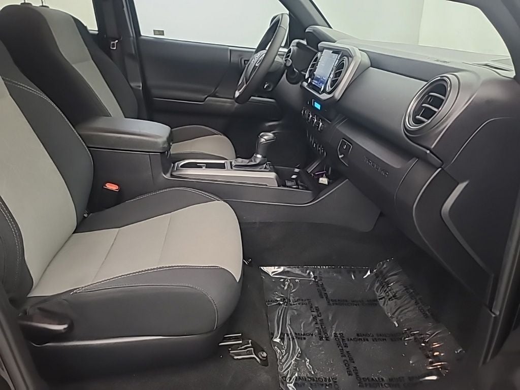 2022 Toyota Tacoma TRD Sport V6