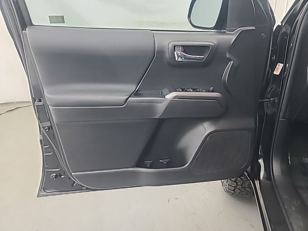 2022 Toyota Tacoma TRD Sport V6