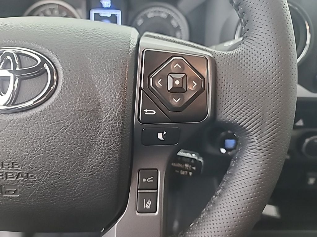 2022 Toyota Tacoma TRD Sport V6