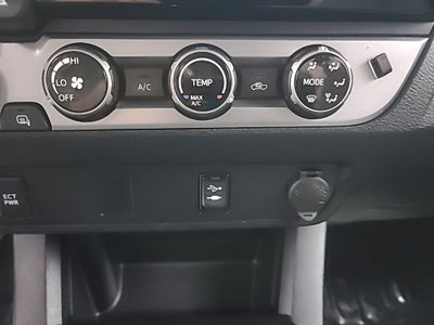 2016 Toyota Tacoma SR