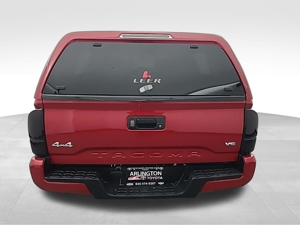 2016 Toyota Tacoma SR