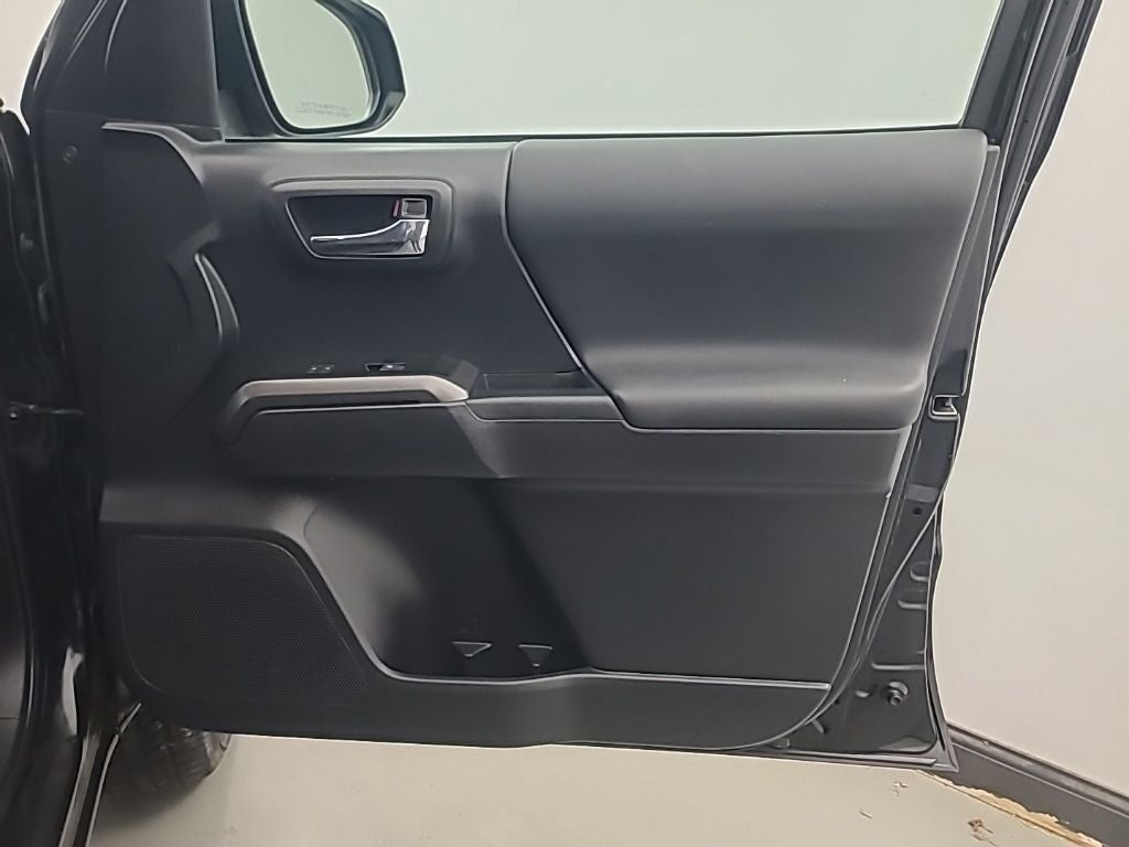 2022 Toyota Tacoma TRD Off-Road V6