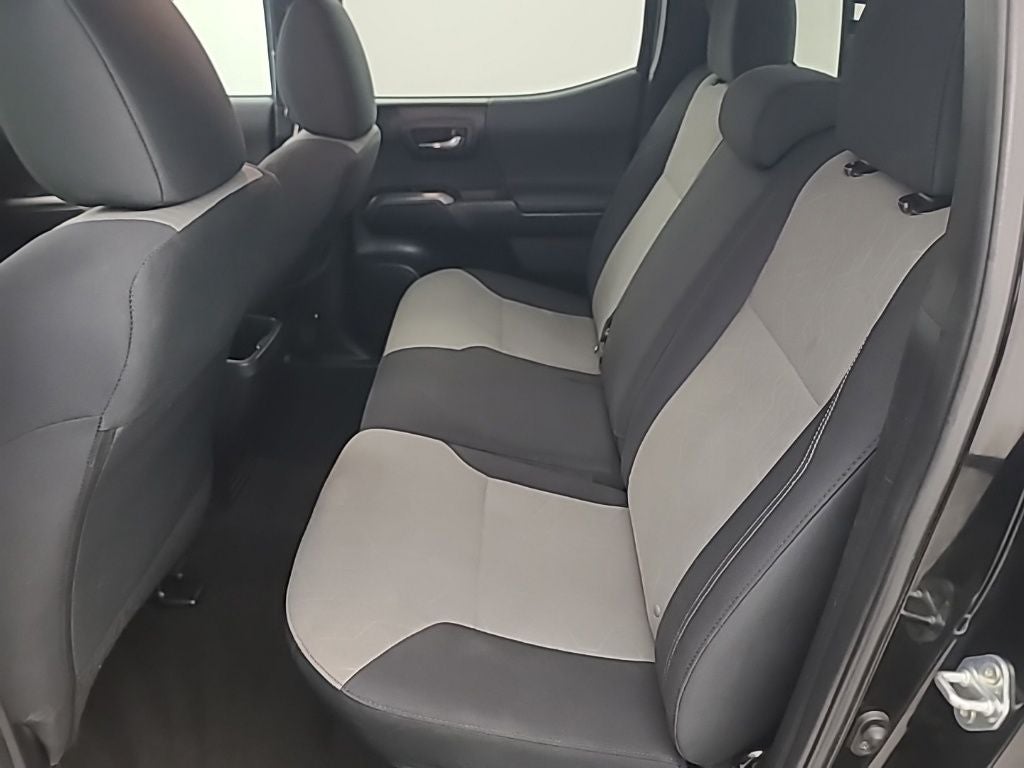 2022 Toyota Tacoma TRD Off-Road V6