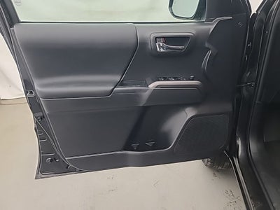 2022 Toyota Tacoma TRD Off-Road V6