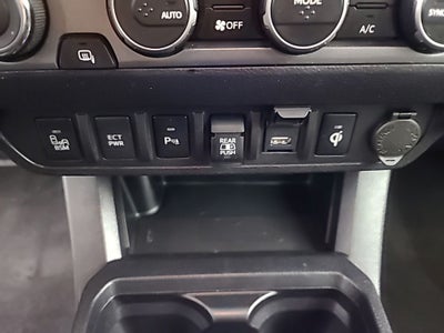 2022 Toyota Tacoma TRD Off-Road V6