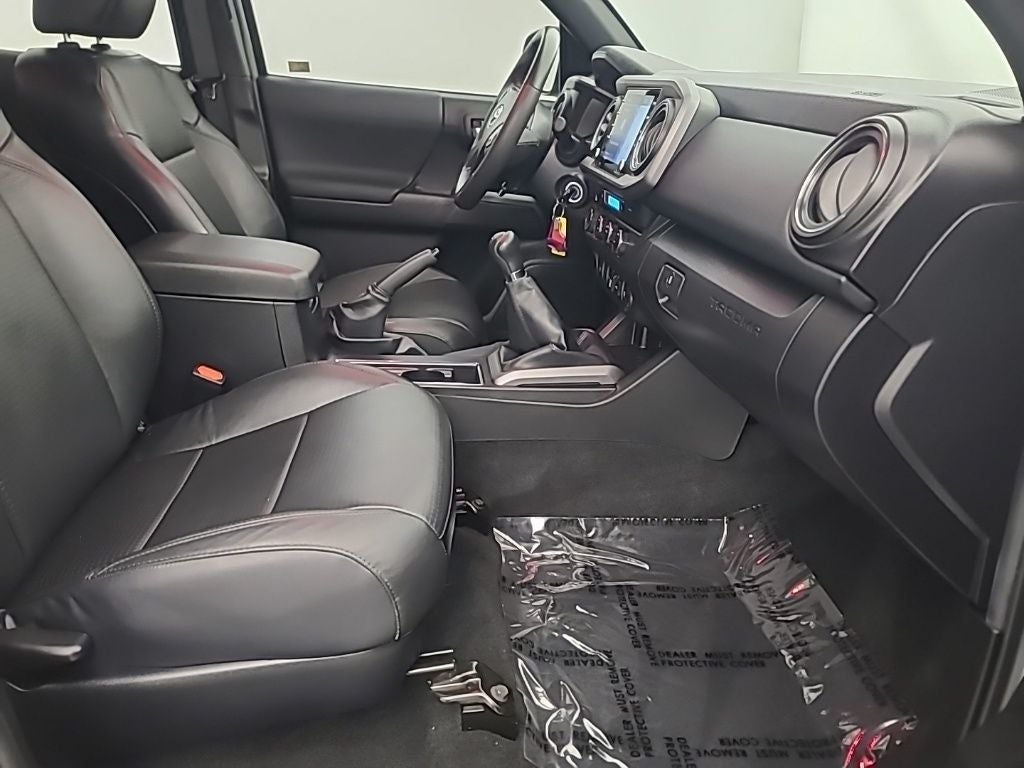 2022 Toyota Tacoma TRD Off-Road MT V6