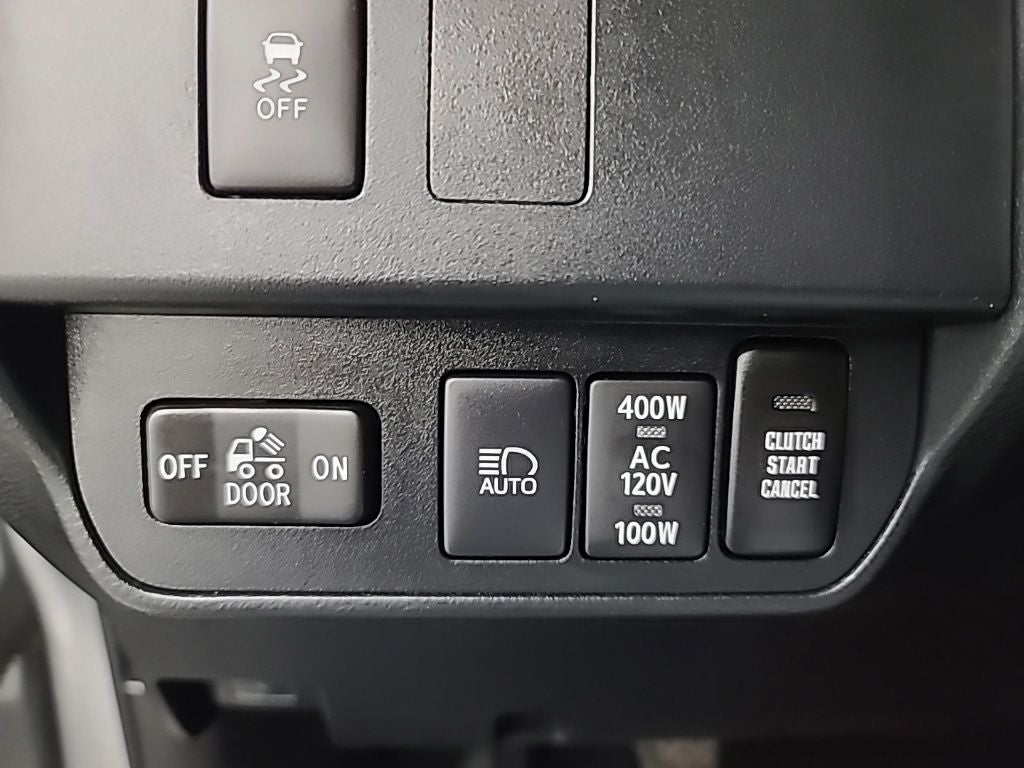 2022 Toyota Tacoma TRD Off-Road MT V6