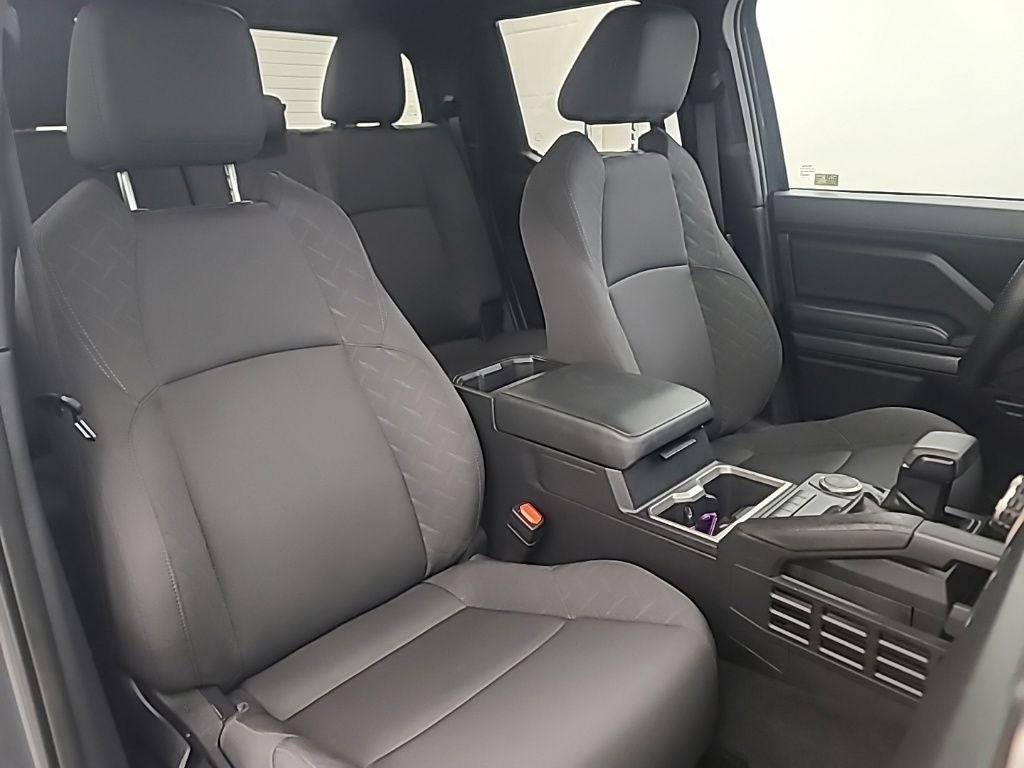 2024 Toyota TACOMA SR5 SR5