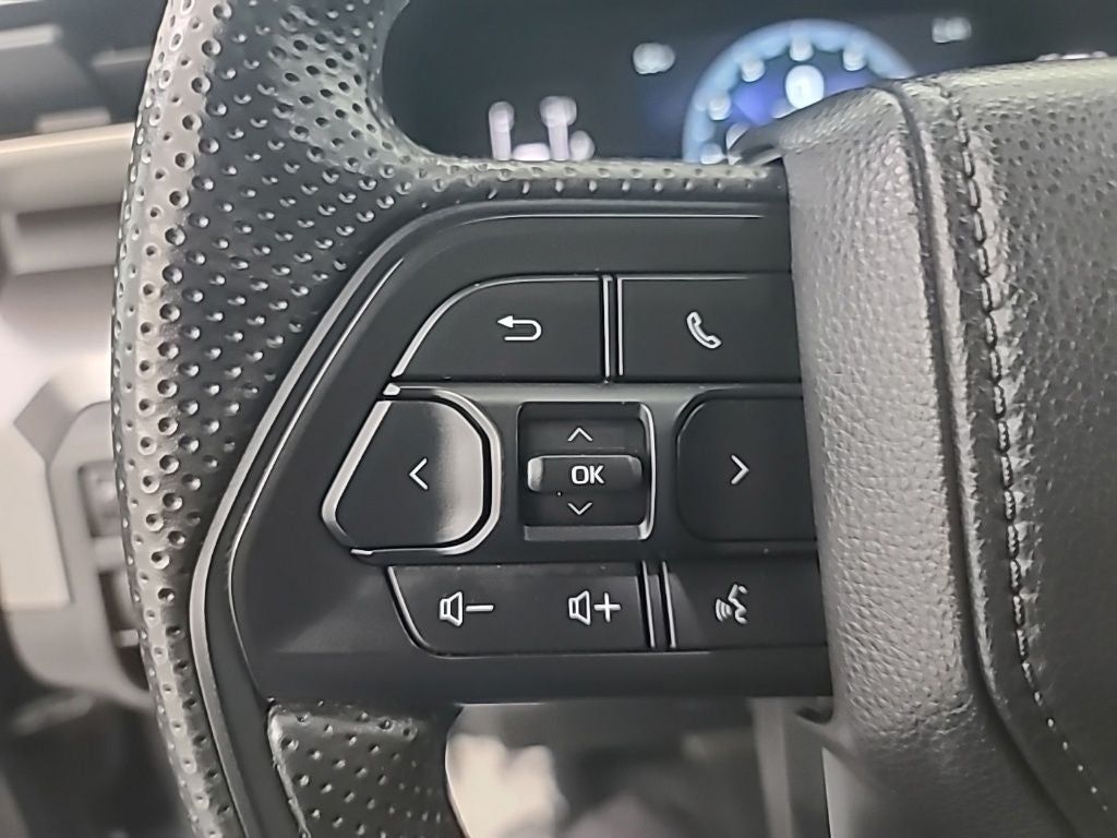 2024 Toyota TACOMA SR5 SR5