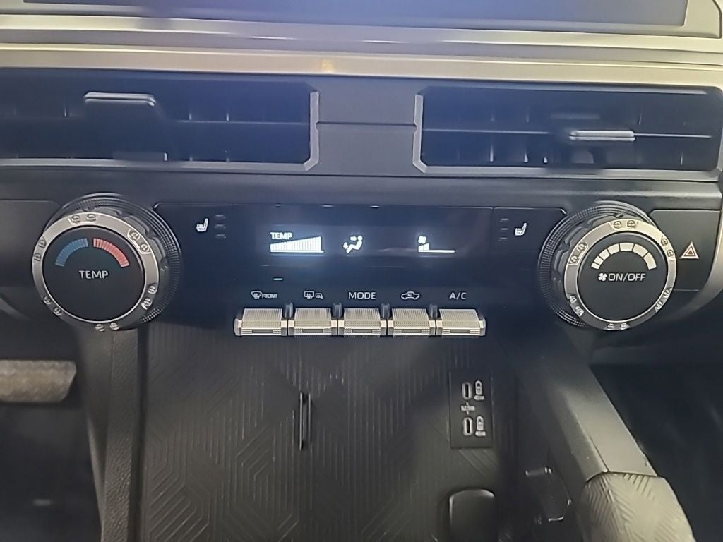 2024 Toyota TACOMA SR5 SR5