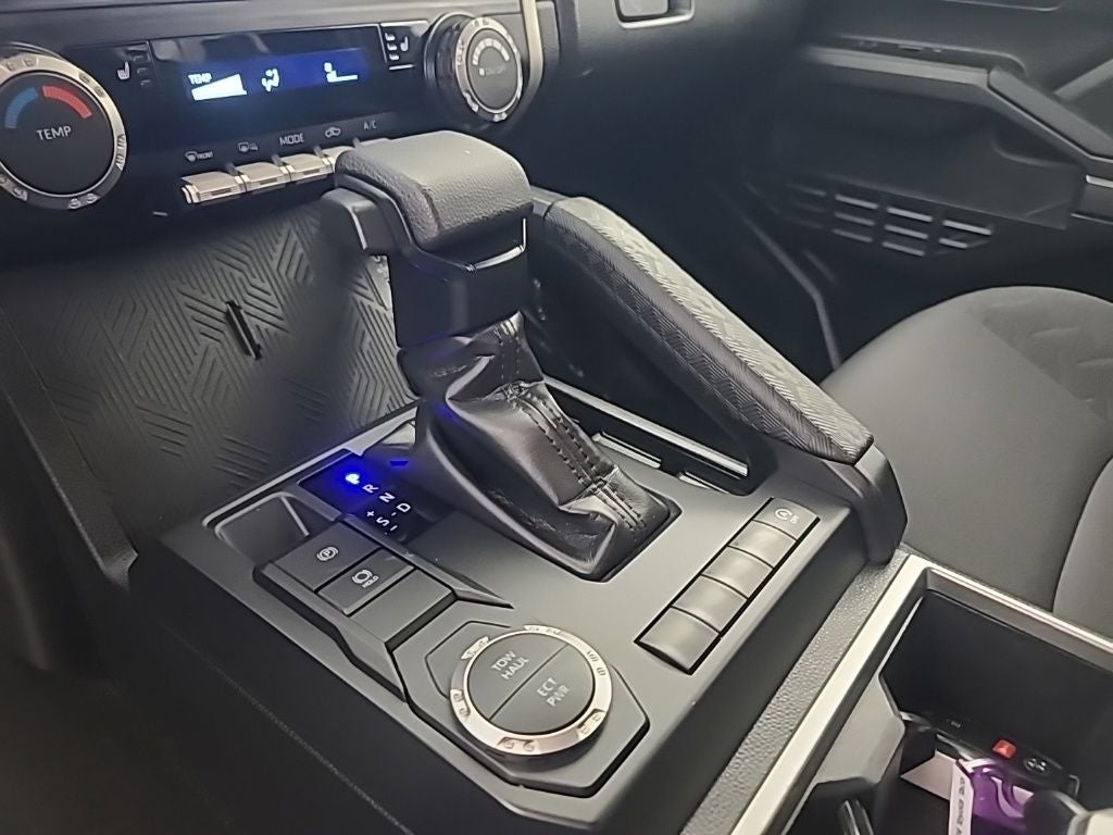 2024 Toyota TACOMA SR5 SR5