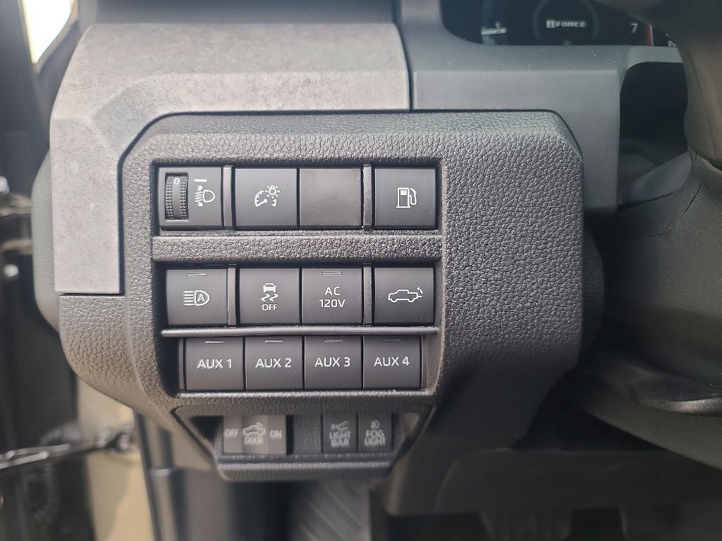 2026 Toyota Tacoma i-FORCE MAX Trailhunter