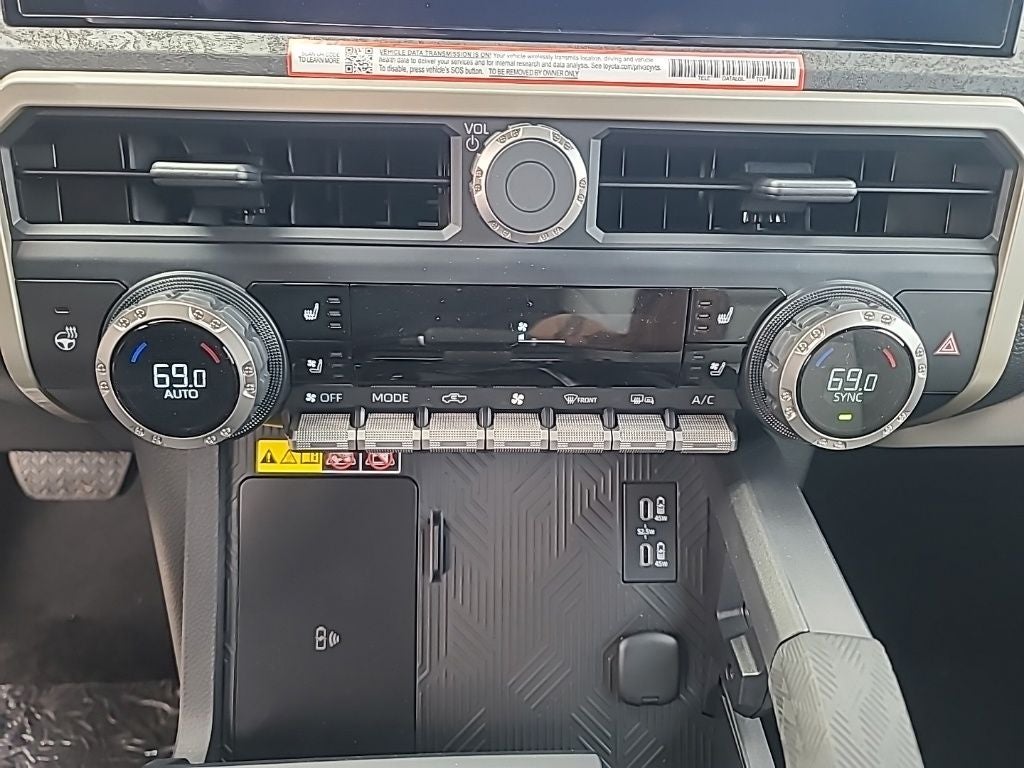 2026 Toyota Tacoma i-FORCE MAX Limited i-FORCE MAX