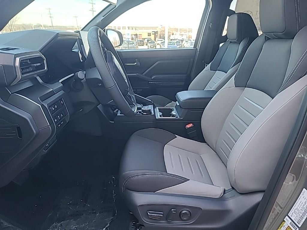 2026 Toyota Tacoma Hybrid TRD Off Road