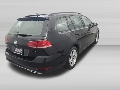 2018 Volkswagen Golf SportWagen SE