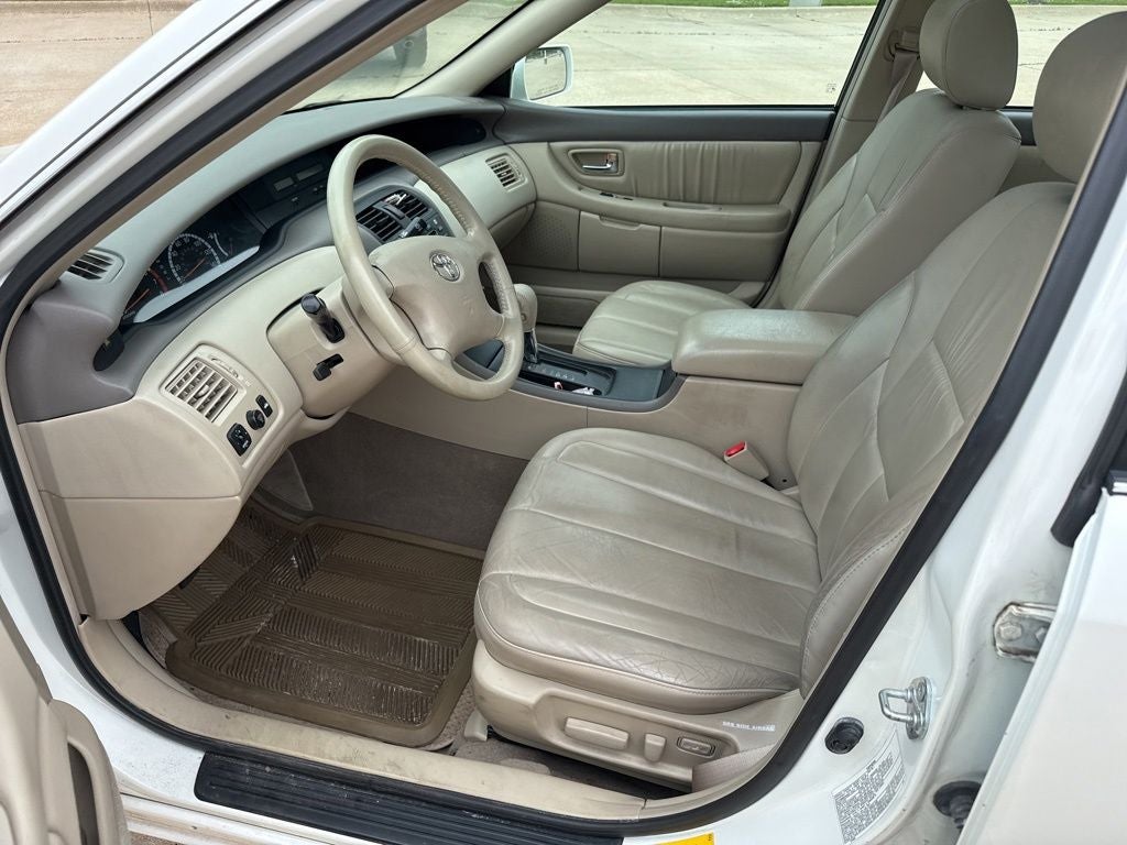 2002 Toyota Avalon XL