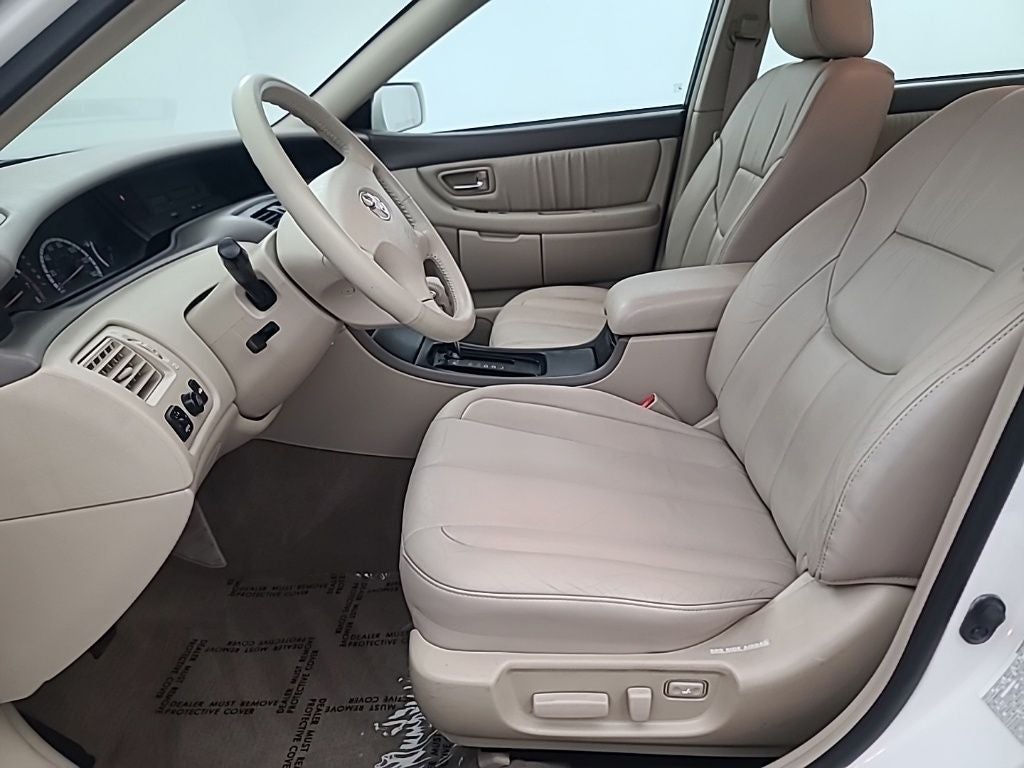 2002 Toyota Avalon XL