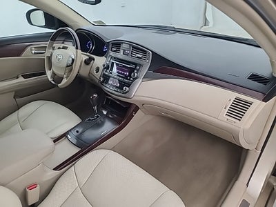 2011 Toyota AVALON Limited