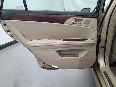 2011 Toyota AVALON Limited