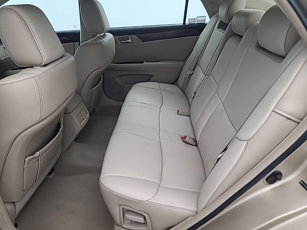 2011 Toyota AVALON Limited