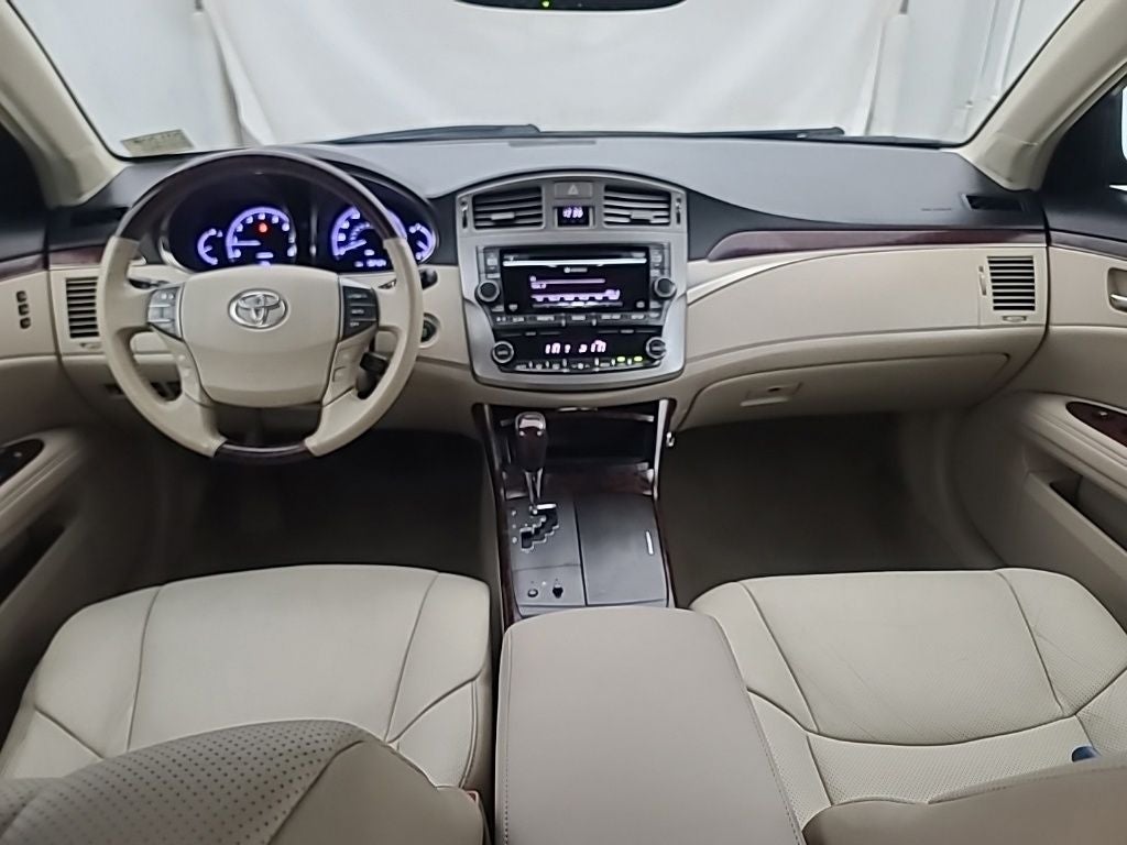 2011 Toyota AVALON Limited