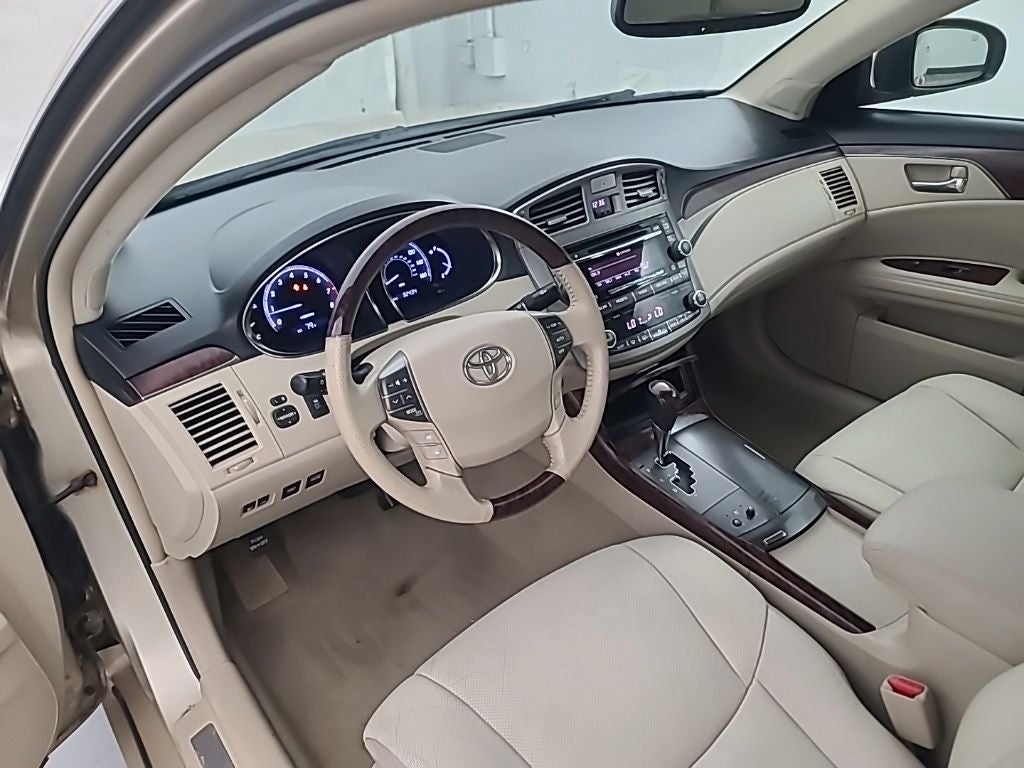 2011 Toyota AVALON Limited