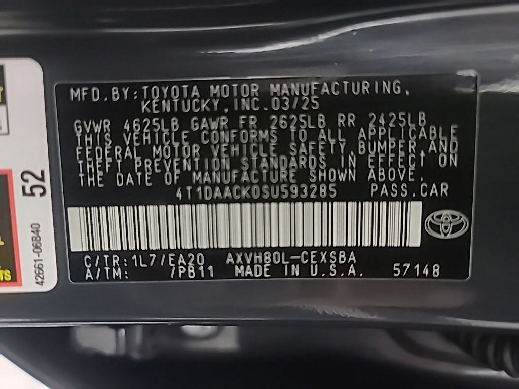 2025 Toyota Camry SE