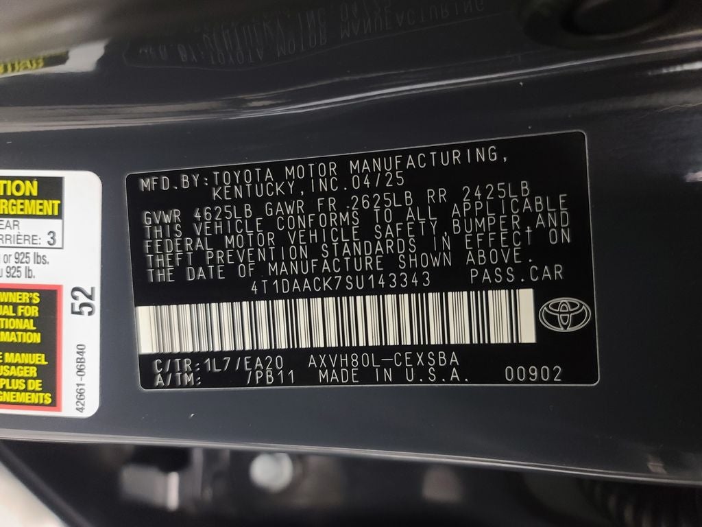 2025 Toyota Camry SE