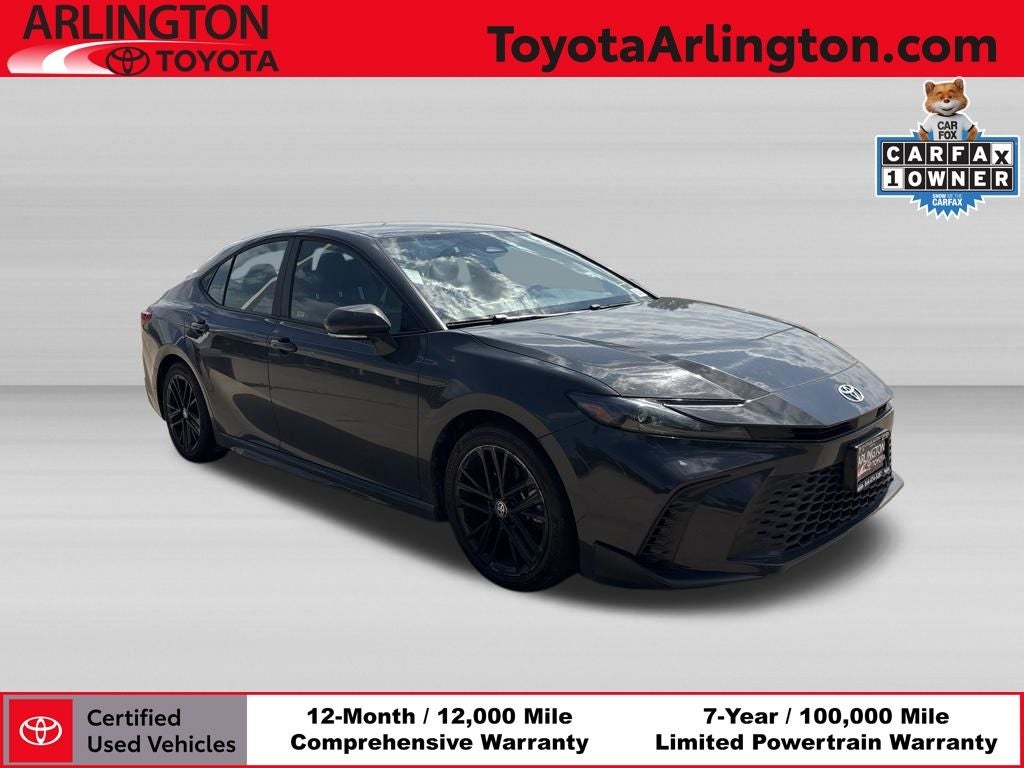 2025 Toyota Camry SE